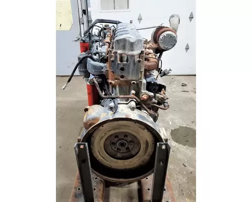 MACK EM7 300 Engine Assembly