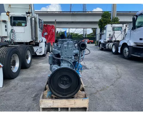 MACK EM7 Engine Assembly