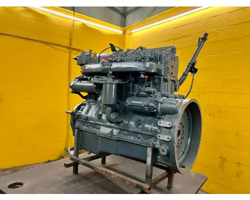 MACK EM7 Engine Assembly