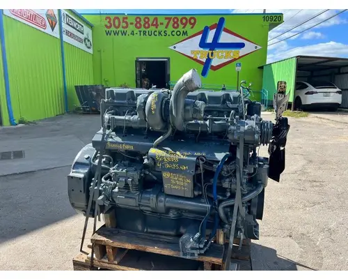 MACK EM7 Engine Assembly
