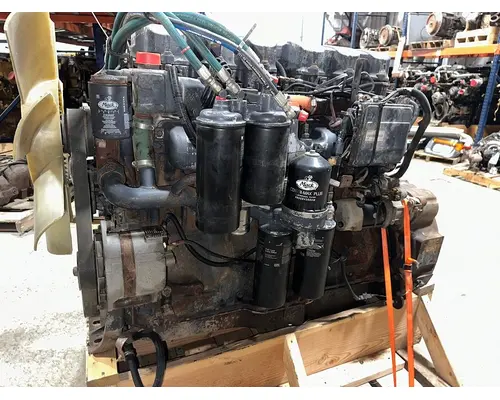 MACK EM7 Engine Assembly