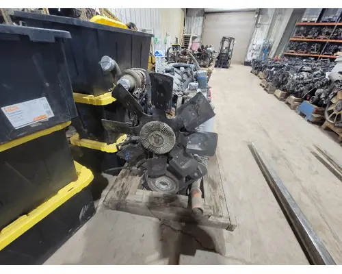 MACK EM7 Starter Motor