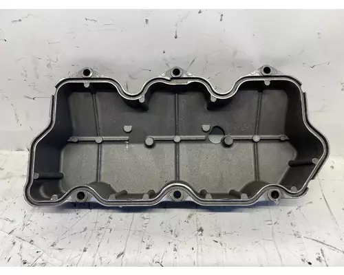 MACK EM7 Valve Cover