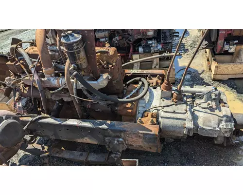 MACK ENDT675 Engine Assembly