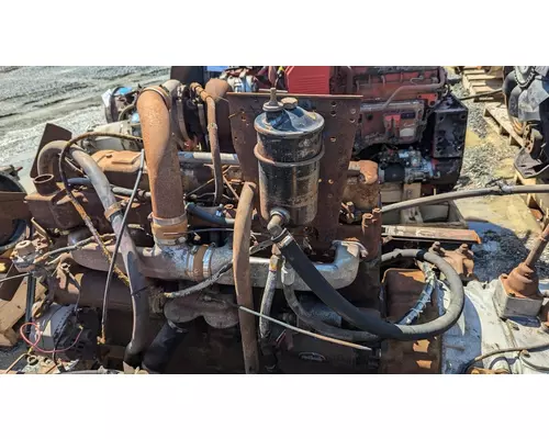 MACK ENDT675 Engine Assembly