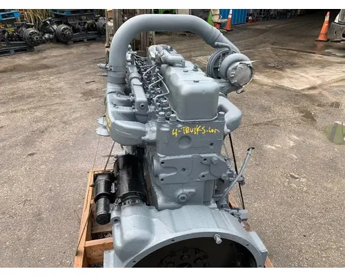 MACK ENDT675 Engine Assembly