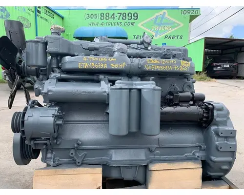MACK ETAYB673A Engine Assembly