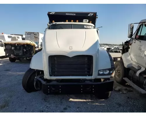 MACK GR64B GRANITE Complete Vehicle