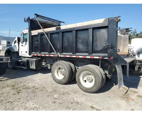 MACK GR64B GRANITE Complete Vehicle