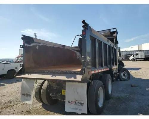 MACK GR64B GRANITE Complete Vehicle