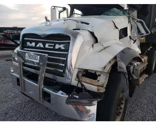 MACK GR64F Complete Vehicle