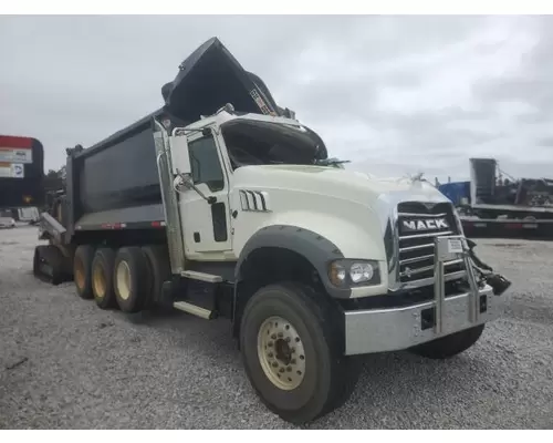 MACK GR64F Complete Vehicle