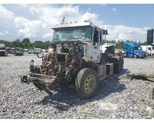 MACK GR64F Complete Vehicle