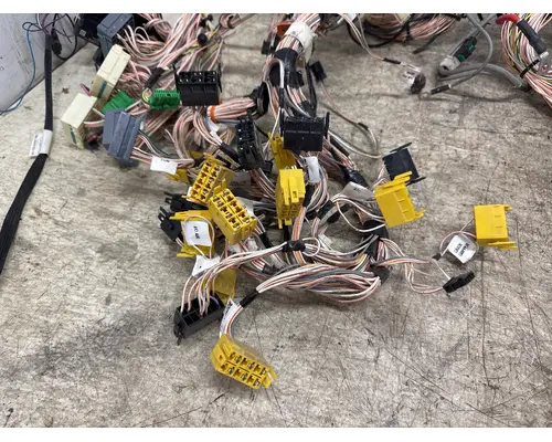 MACK GR64F Dash Wiring Harness
