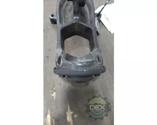 MACK GRANITE 2618 radiator mounting