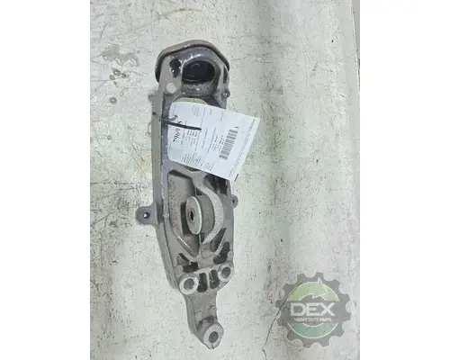 MACK GRANITE 2618 radiator mounting