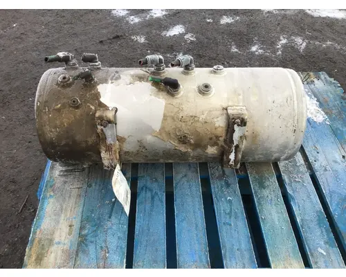 MACK GRANITE Air Tank