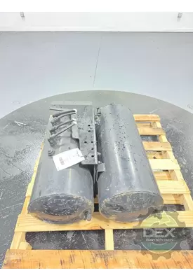 MACK GU533 1975 carton; wrapping, solidboard