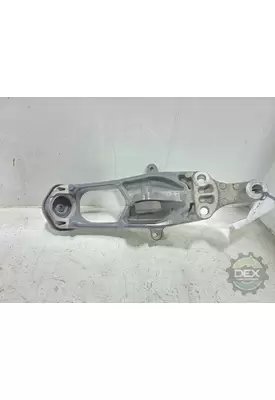 MACK GU533 2618 radiator mounting