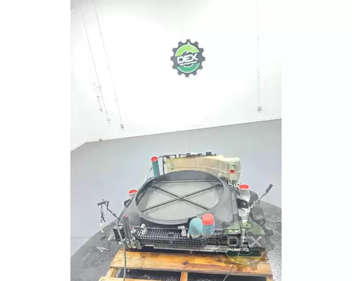 MACK GU533 Radiator
