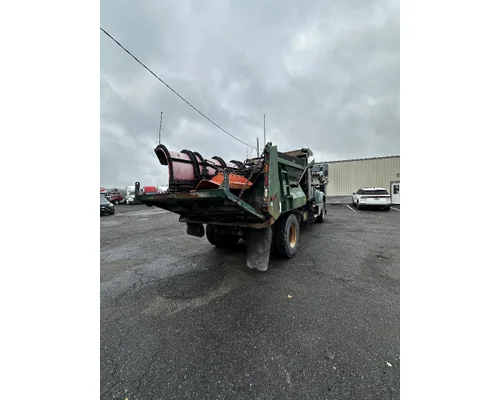 MACK GU712 Complete Vehicle