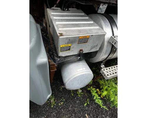 MACK GU713 Air Tank
