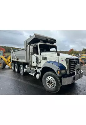 MACK GU713 Axle Beam (Front)