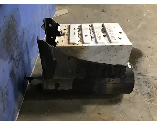 MACK GU713 BATTERY BOX