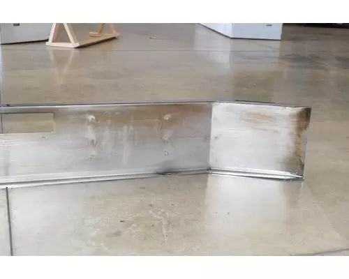 MACK GU713 Bumper Assembly, Front