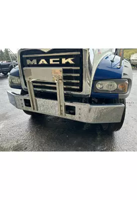 MACK GU713 Bumper Assembly, Front