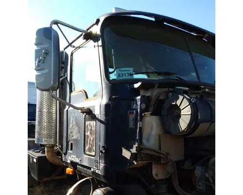 MACK GU713 Cab Assembly
