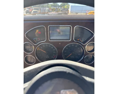 MACK GU713 Complete Vehicle