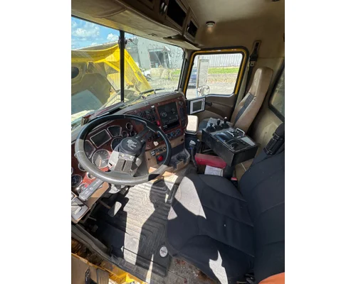 MACK GU713 Complete Vehicle