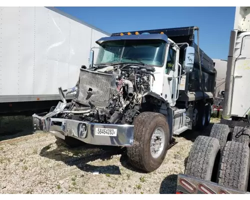 MACK GU713 Complete Vehicle