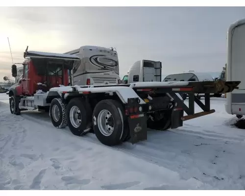 MACK GU713 Complete Vehicle