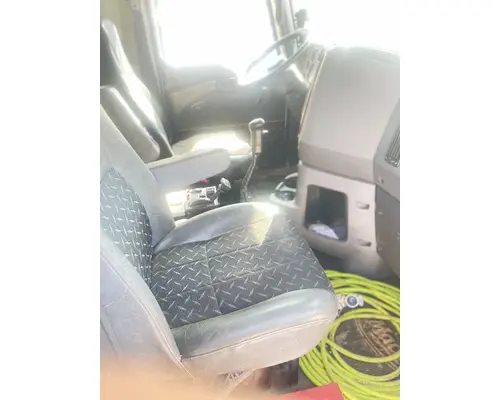 MACK GU713 Complete Vehicle