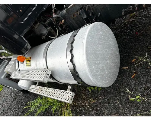 MACK GU713 Fuel Tank