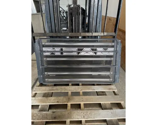 MACK GU713 Grille