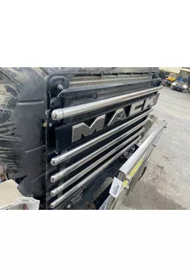 MACK GU713 Grille