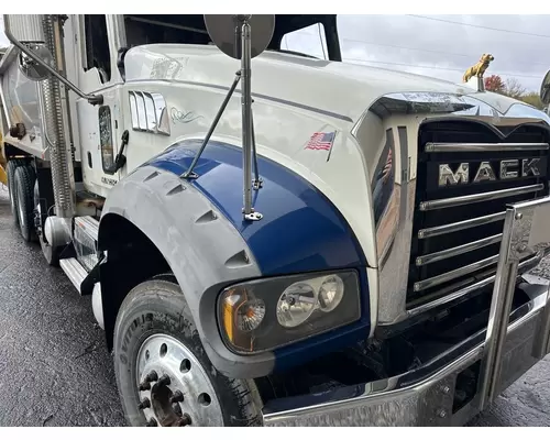 MACK GU713 Hood