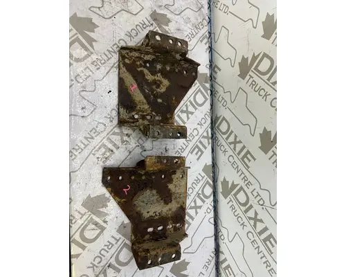 MACK GU813 Brackets, Misc.