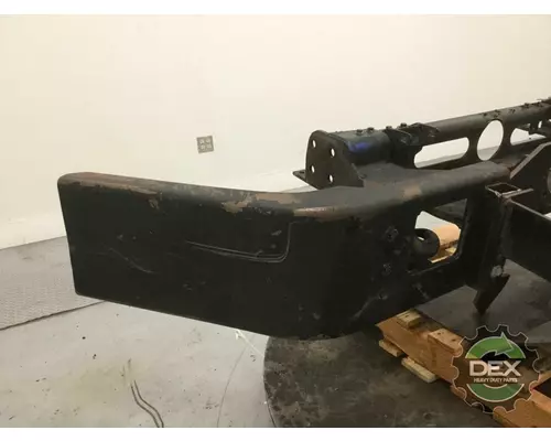MACK GU813 Bumper Assembly, Front