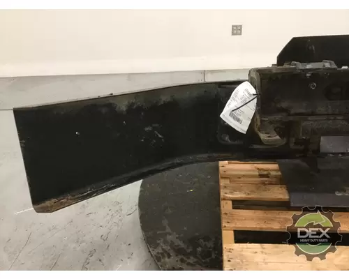 MACK GU813 Bumper Assembly, Front