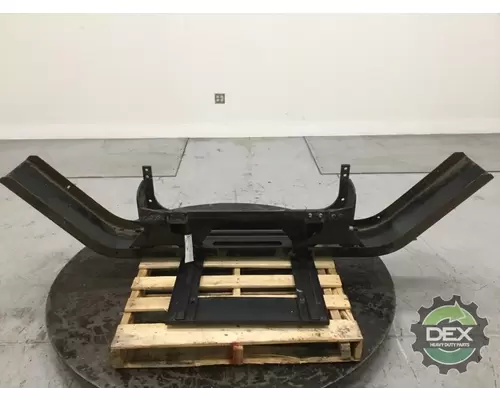 MACK GU813 Bumper Assembly, Front