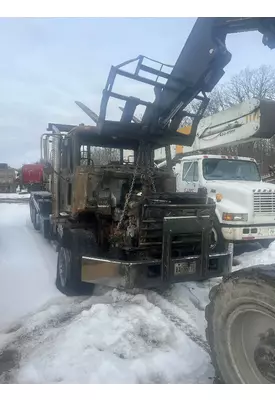 MACK GU813 Complete Vehicle