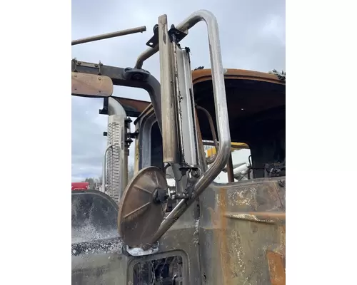 MACK GU813 Complete Vehicle