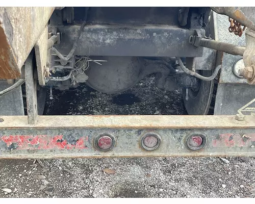 MACK GU813 Complete Vehicle