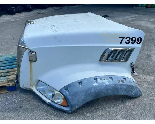 MACK GU813 Hood