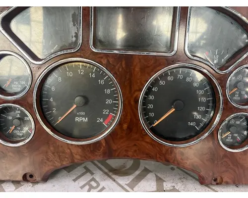 MACK GU813 Instrument Cluster