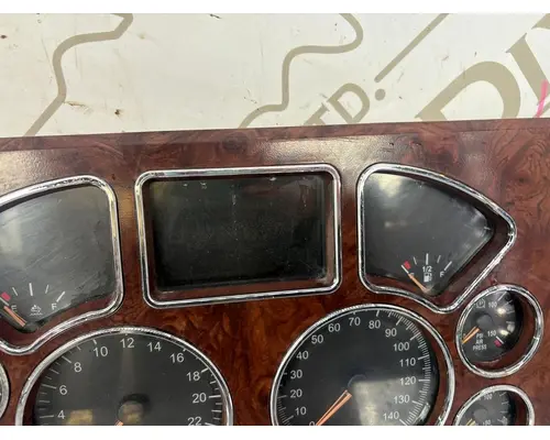 MACK GU813 Instrument Cluster